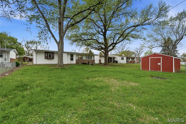 3145 Parker Road, Florissant, MO 63033