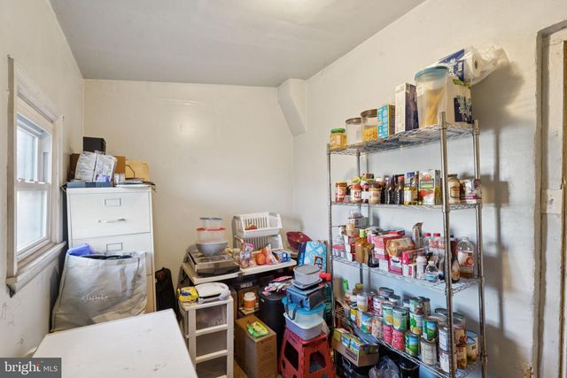 1143 WHITMAN AVE, Camden, NJ 08104