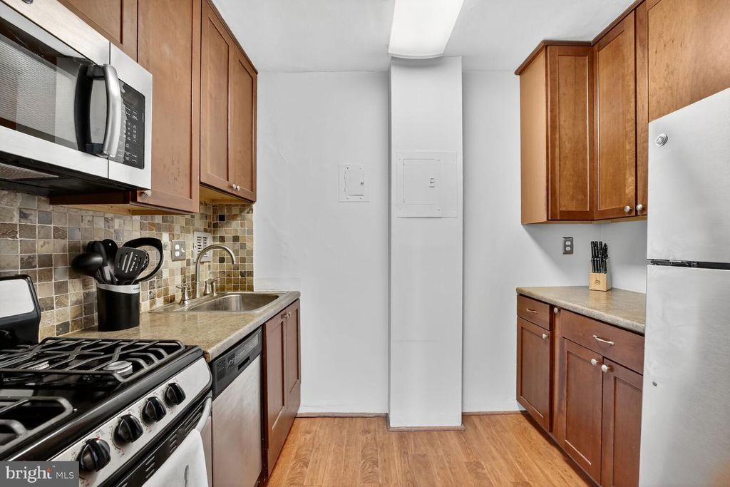 1111 ARLINGTON BLVD #443, Arlington, VA 22209