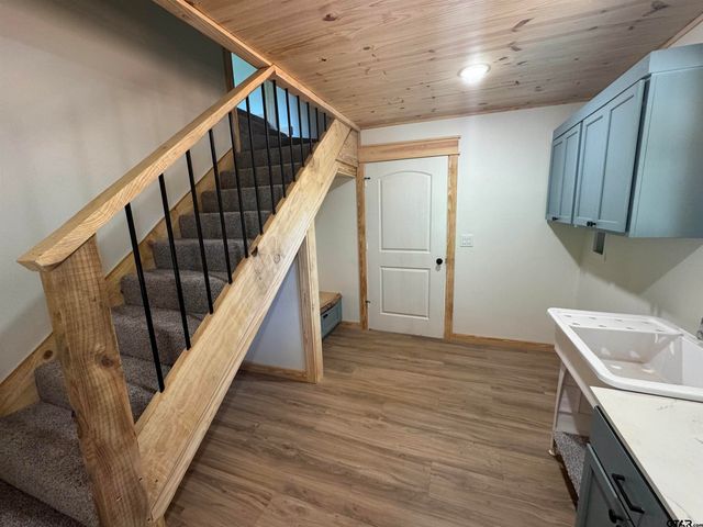 21084 County Road 4147, Lindale, TX 75771