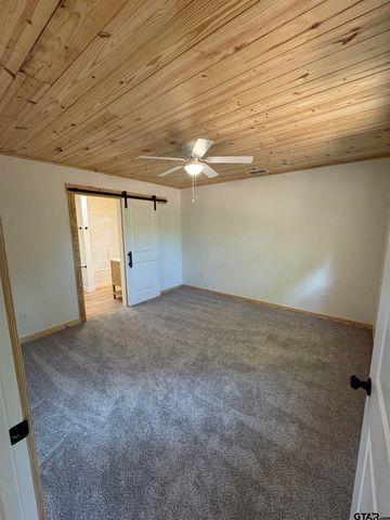 21084 County Road 4147, Lindale, TX 75771