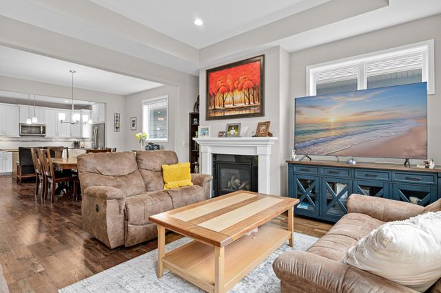 18219 July Court, Lakeville, MN 55044