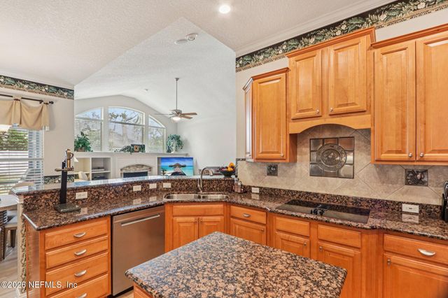 725 PINEY Place, Jacksonville, FL 32259