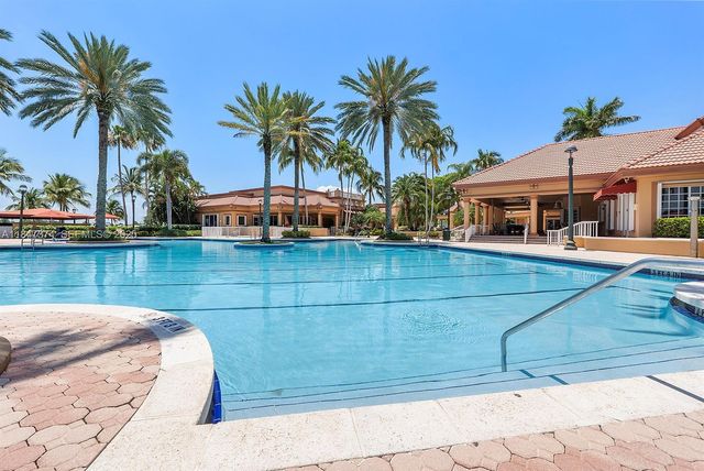 18900 SW 32nd Ct, Miramar, FL 33029