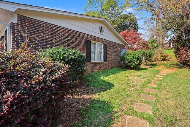 34 Summercreek Drive, Spartanburg, SC 29307