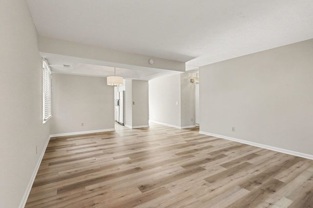 34 Summercreek Drive, Spartanburg, SC 29307