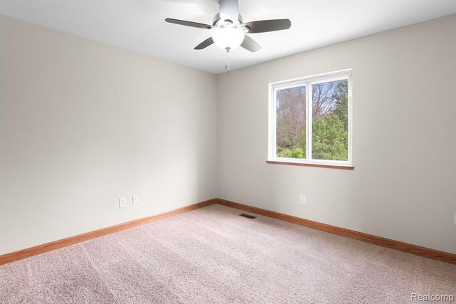 3195 Sandpoint Drive, Brighton, MI 48114