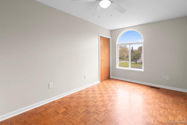 3195 Sandpoint Drive, Brighton, MI 48114