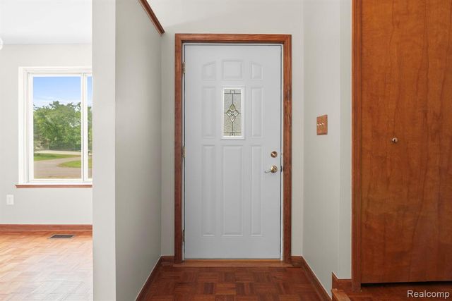 3195 Sandpoint Drive, Brighton, MI 48114