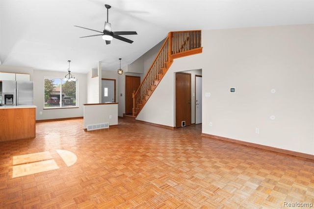 3195 Sandpoint Drive, Brighton, MI 48114