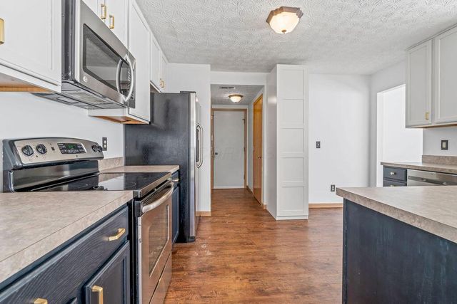 2147 Shortcreek Road, Hilliard, OH 43026