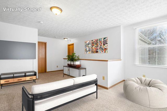 2147 Shortcreek Road, Hilliard, OH 43026