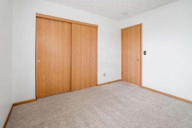 2147 Shortcreek Road, Hilliard, OH 43026