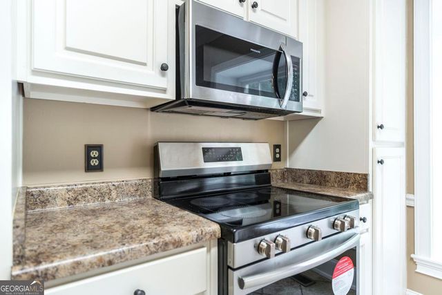 1926 &1934 Wood Valley Road, Macon, GA 31211