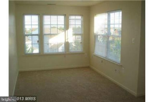 643 MCLEARY SQ SE, Leesburg, VA 20175