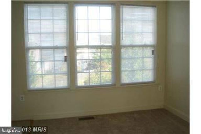 643 MCLEARY SQ SE, Leesburg, VA 20175