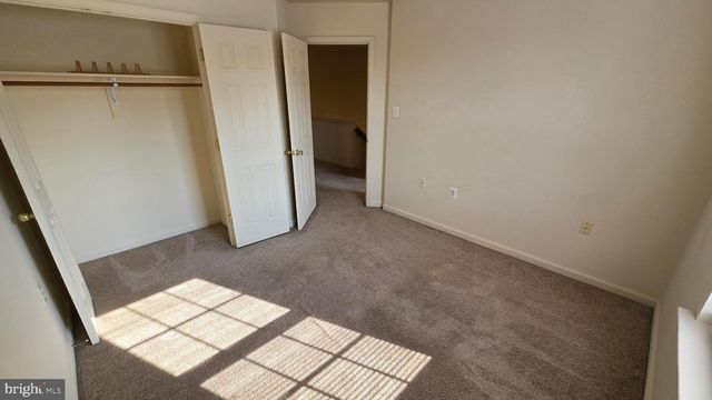 643 MCLEARY SQ SE, Leesburg, VA 20175
