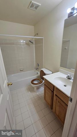 643 MCLEARY SQ SE, Leesburg, VA 20175