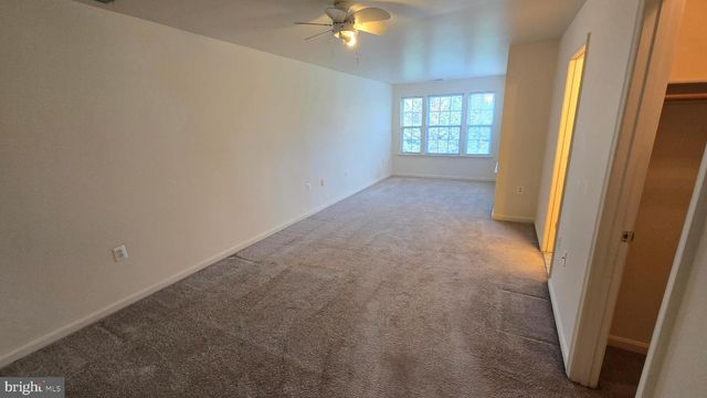 643 MCLEARY SQ SE, Leesburg, VA 20175