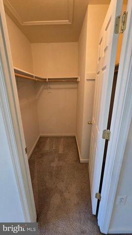 643 MCLEARY SQ SE, Leesburg, VA 20175