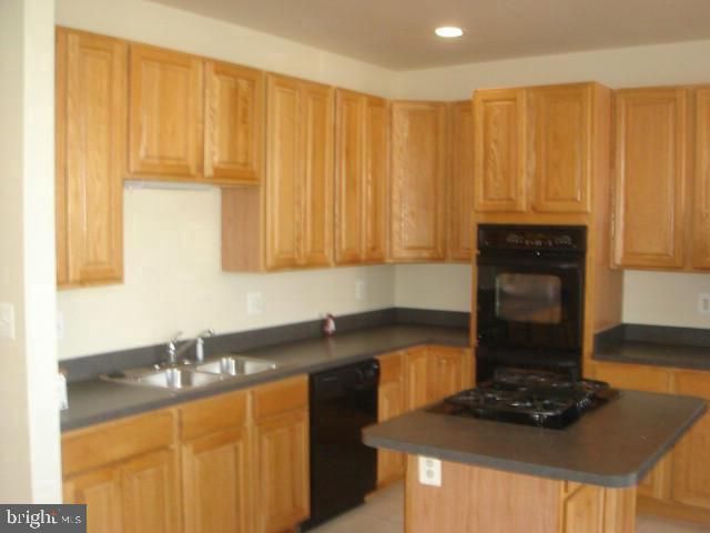 643 MCLEARY SQ SE, Leesburg, VA 20175