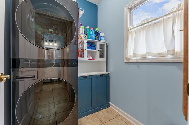 739 LANCELOT CV, Collierville, TN 38017