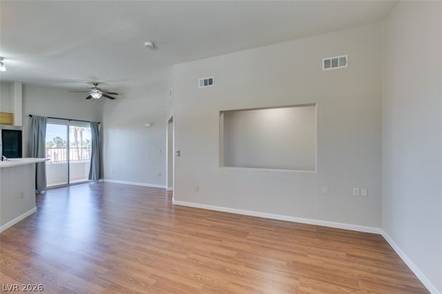 1881 West Alexander Road 2062, North Las Vegas, NV 89032