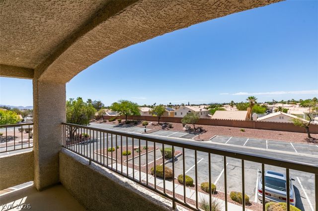 1881 West Alexander Road 2062, North Las Vegas, NV 89032