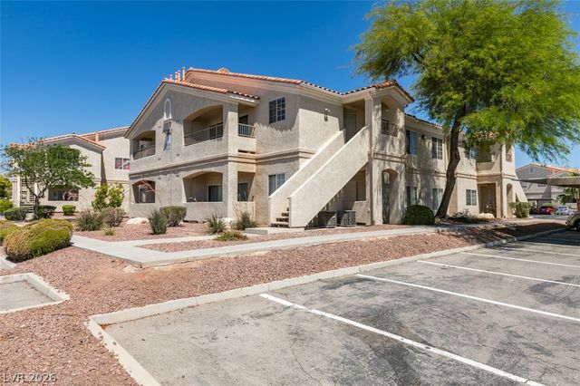 1881 West Alexander Road 2062, North Las Vegas, NV 89032