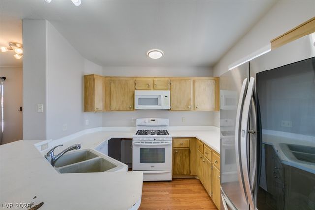 1881 West Alexander Road 2062, North Las Vegas, NV 89032