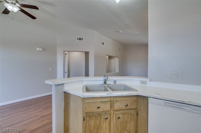 1881 West Alexander Road 2062, North Las Vegas, NV 89032