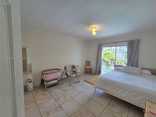 7401 SW 82nd St 201S, Miami, FL 33143