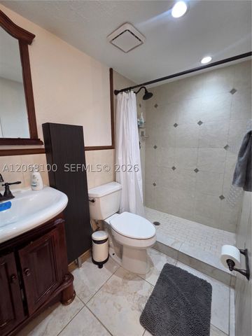 7401 SW 82nd St 201S, Miami, FL 33143