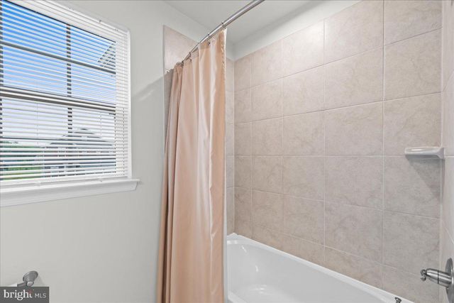 3706 SEABISCUIT WAY, Harrisburg, PA 17110