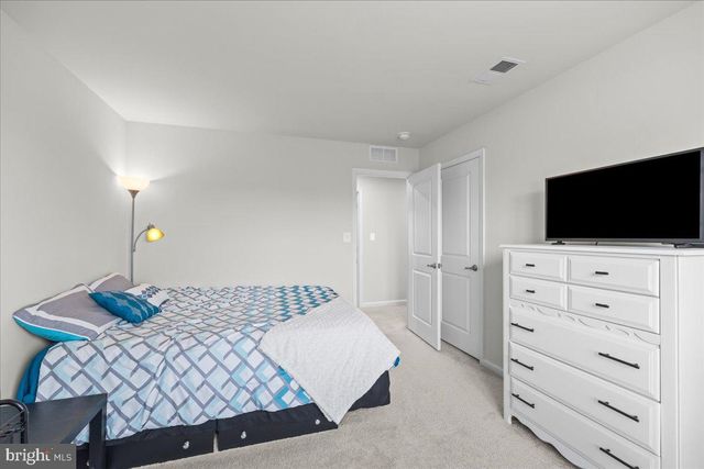3706 SEABISCUIT WAY, Harrisburg, PA 17110