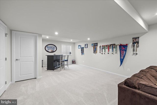 3706 SEABISCUIT WAY, Harrisburg, PA 17110