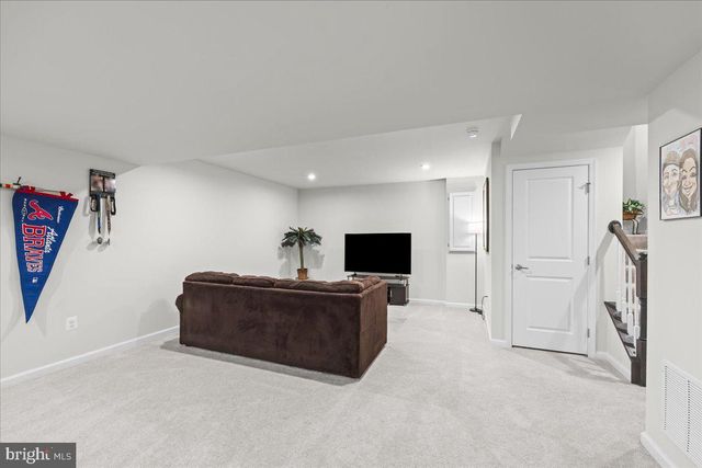 3706 SEABISCUIT WAY, Harrisburg, PA 17110