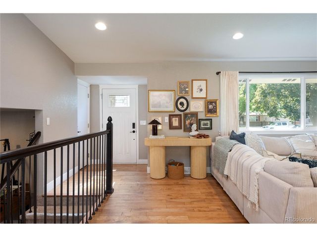 7355 S Elm Ct, Centennial, CO 80122