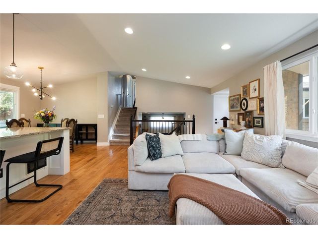 7355 S Elm Ct, Centennial, CO 80122