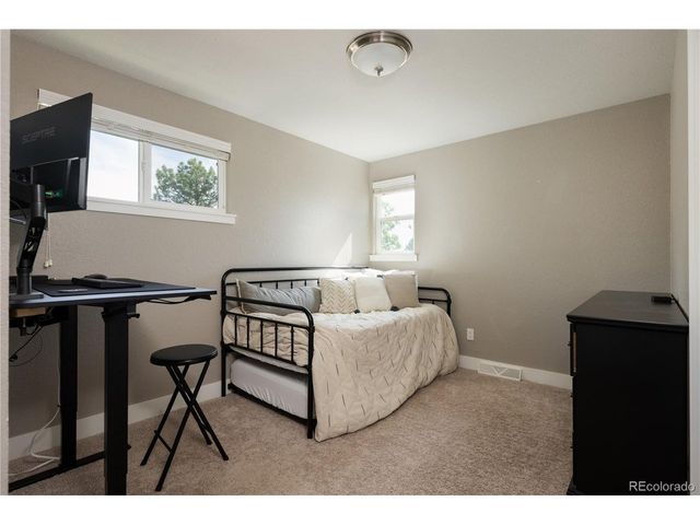 7355 S Elm Ct, Centennial, CO 80122