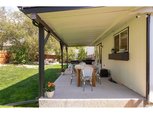 7355 S Elm Ct, Centennial, CO 80122