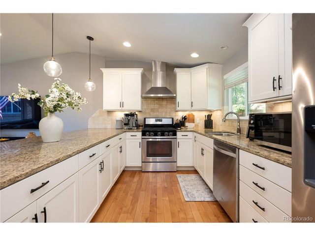 7355 S Elm Ct, Centennial, CO 80122