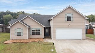 1293 Freedom Dr, Clarksville, TN 37042