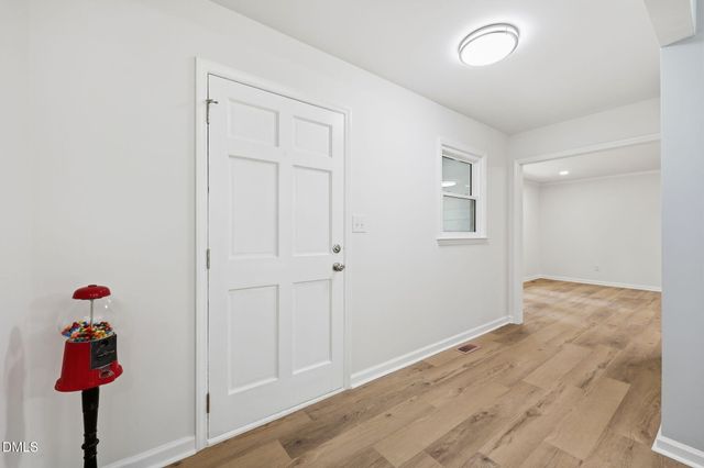8521 Applecross Circle, Apex, NC 27539