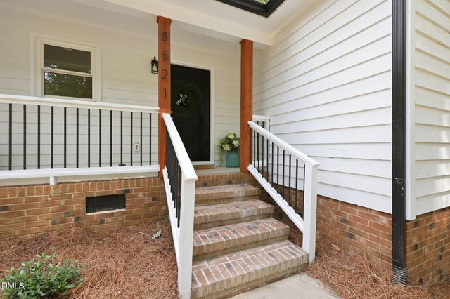 8521 Applecross Circle, Apex, NC 27539