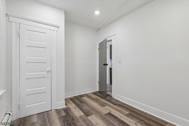 523 Franklin St, Elizabeth City, NJ 07206