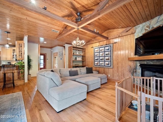 221 Estate Road, Atkinson, NC 28421
