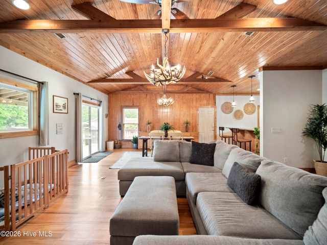 221 Estate Road, Atkinson, NC 28421