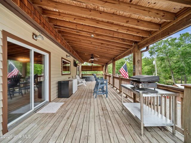 221 Estate Road, Atkinson, NC 28421