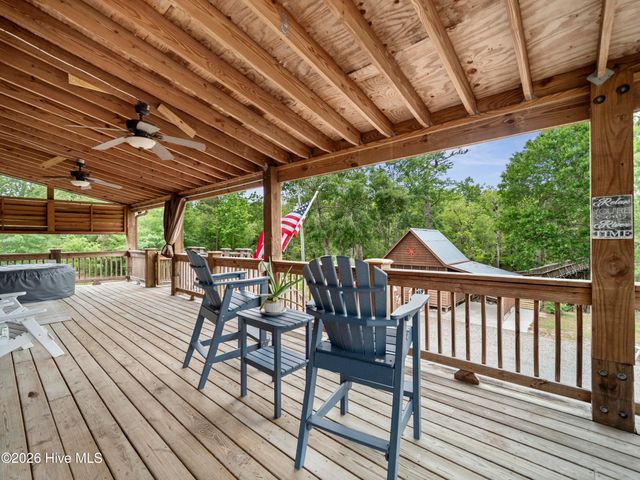 221 Estate Road, Atkinson, NC 28421